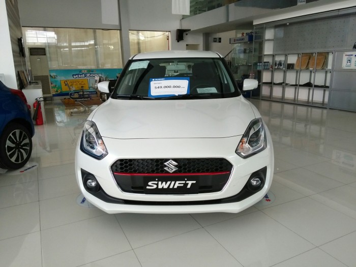Swift 2018 chiếc xe đáng chạy nhất tại Việt Nam, thủ tục nhanh gọn