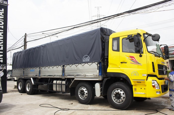 Xe Tải Dongfeng 4 Chân Nhập Khẩu