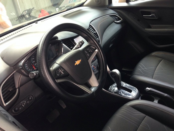 Cần tiền bán gấp Chevrolet Trax 2018 số tự động