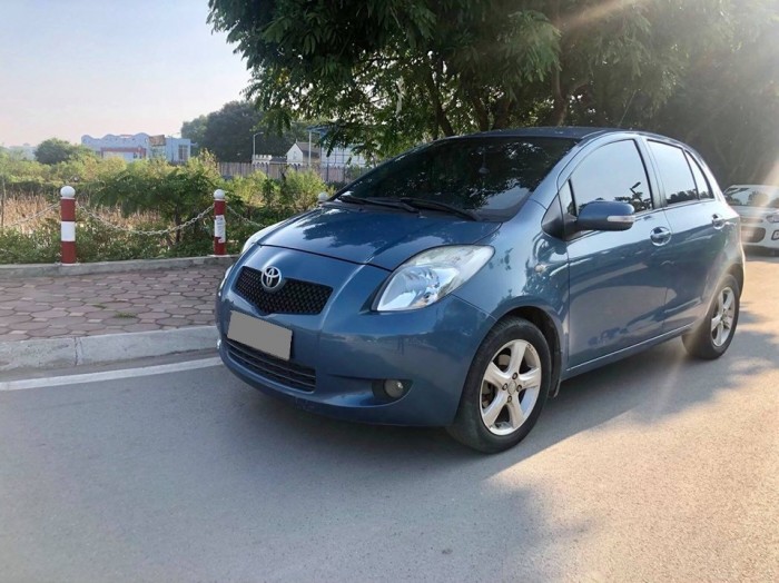 Cần bán gấp Toyota Yaris 2007 số tự động nhập Nhật