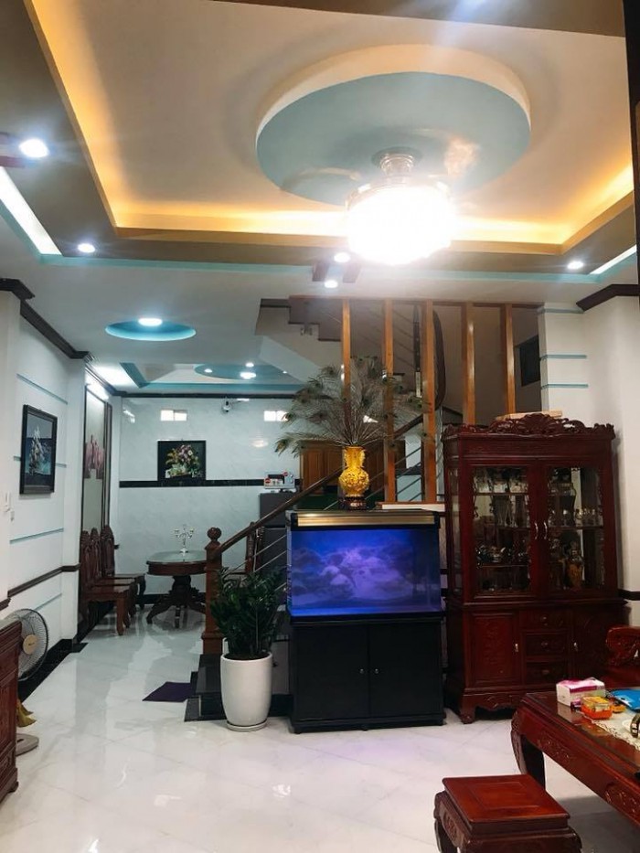 Bán nhà Phố Nguyễn Chi Thanh kd siêu tốt, 85m, 5 tầng.