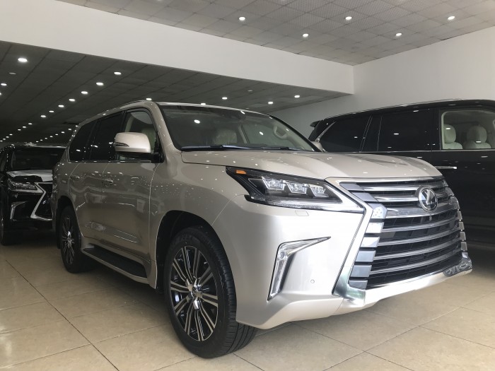 Bán Lexus LX570 màu vàng nhập mỹ,Model và đăng ký 2016,có hóa đơn VAT, full option,xe đẹp,biển Hà Nội cực VIP.