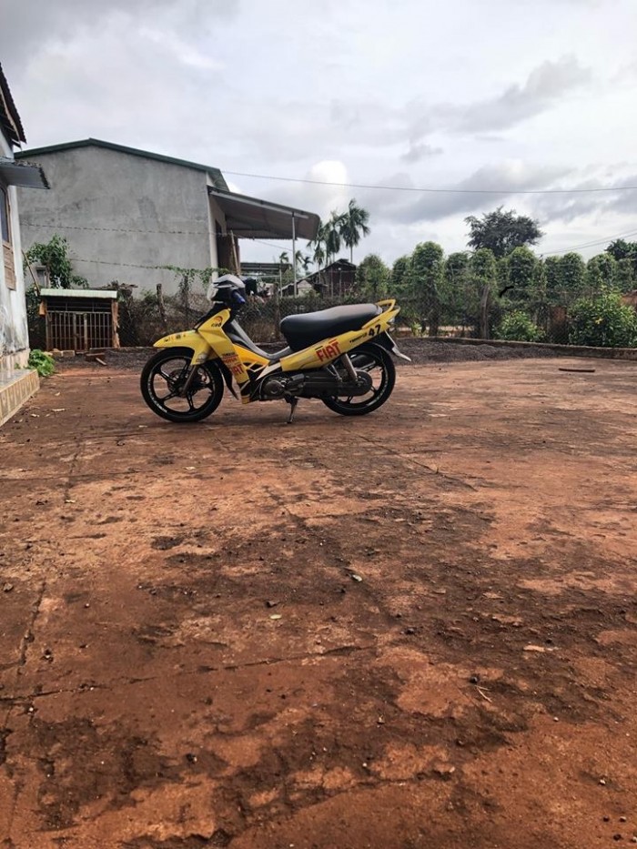 Bán xe Sirius RC còn mới giá Sinh viên