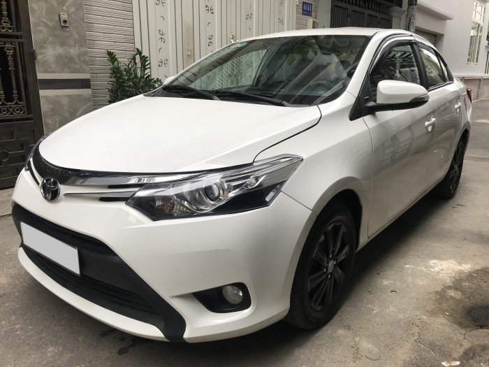 Cần bán xe Toyota Vios G tự động đời 2017 đăng kí 2018 cực mới