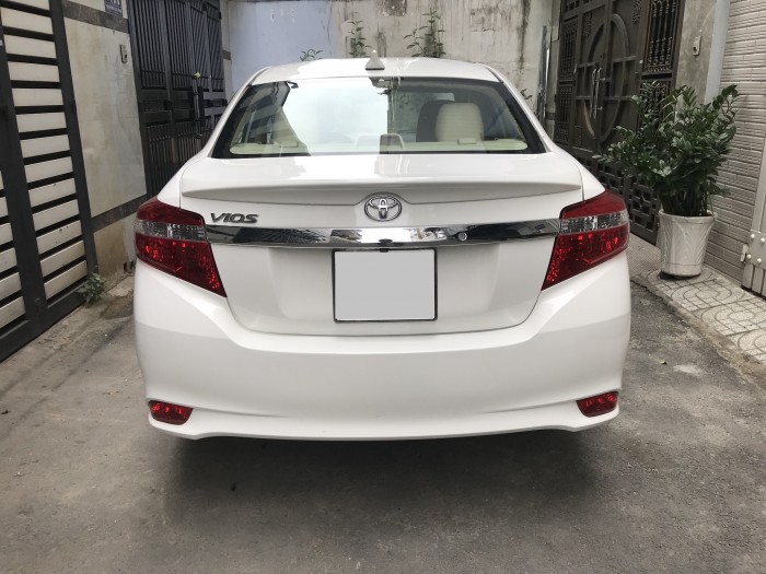 Cần bán xe Toyota Vios G tự động đời 2017 đăng kí 2018 cực mới