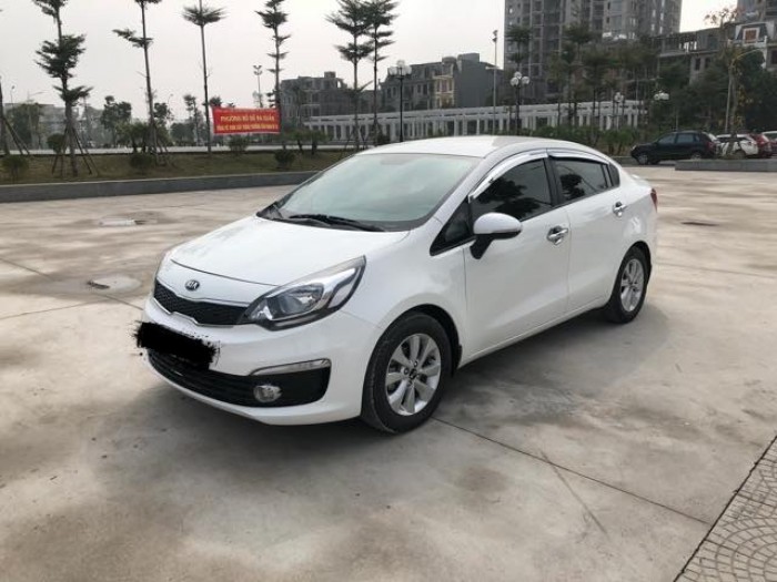 bán xe Kia Rio sx 2017 tự động màu trắng bstp