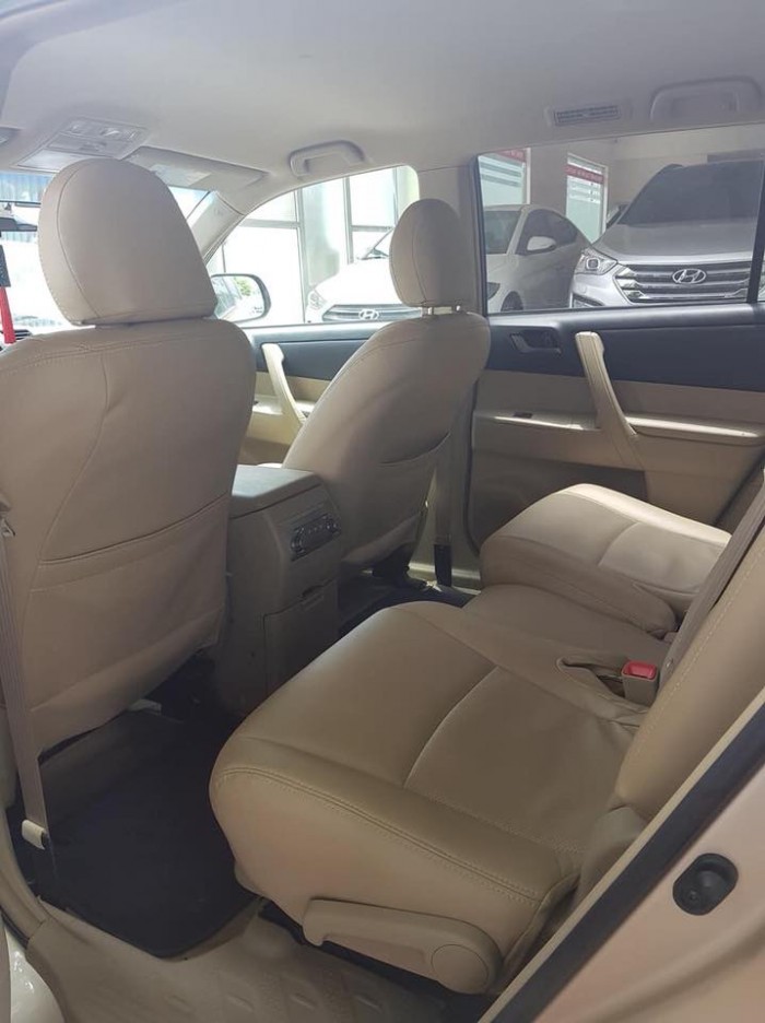 Toyota innova 2.0E 2017