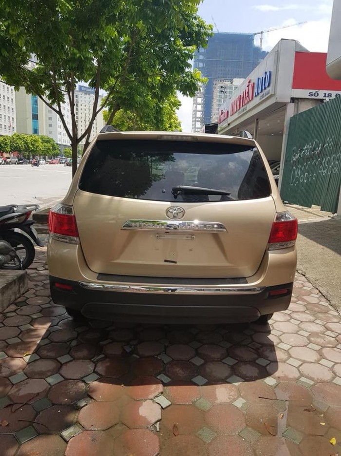 Toyota innova 2.0E 2017