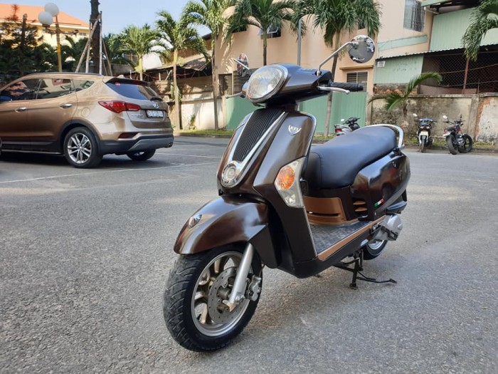 Bán Kymco Like 125 Phun xăng điện tử kiểu dáng Vespa Ý rất đẹp