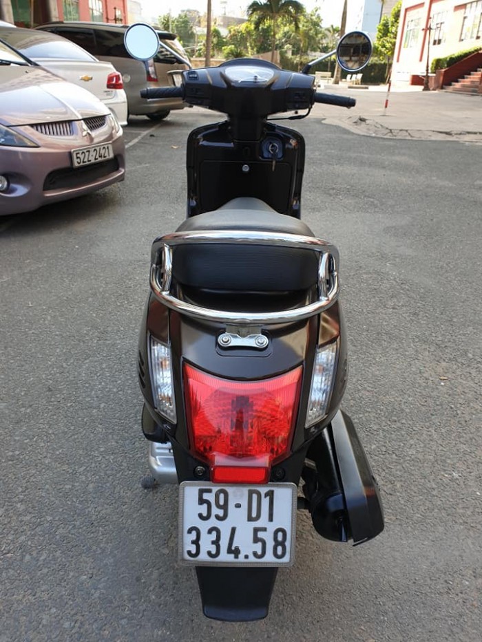 Bán Kymco Like 125 Phun xăng điện tử kiểu dáng Vespa Ý rất đẹp