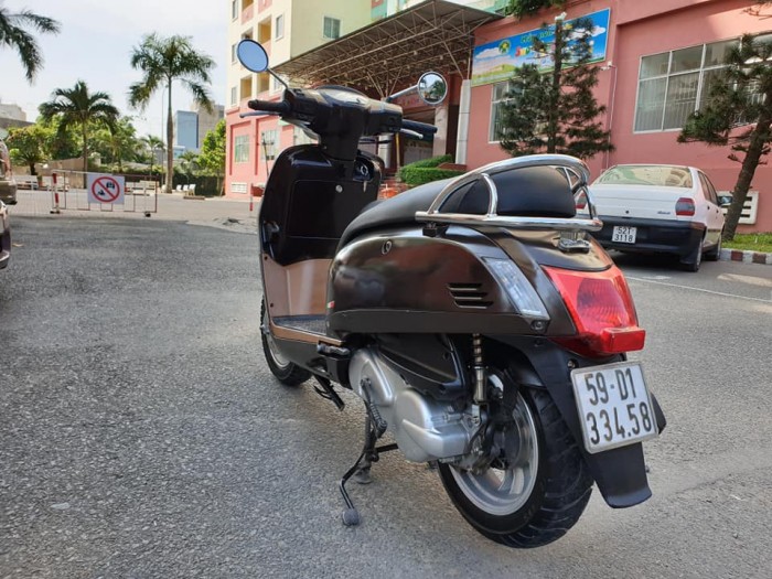 Bán Kymco Like 125 Phun xăng điện tử kiểu dáng Vespa Ý rất đẹp