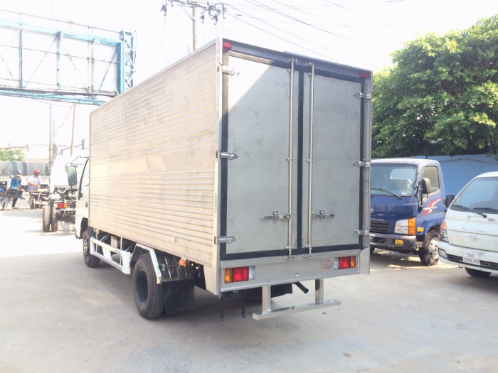 ISUZU 1.9-2.5 TẤN THÙNG KÍN FULL INOX TRẢ GÓP