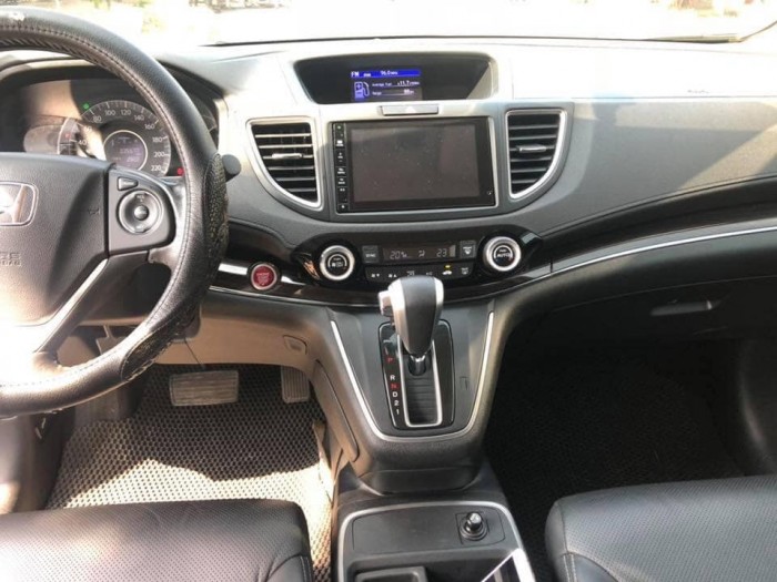 Cần tiền gấp bán xe Honda CRV đời 2015 số tự động
