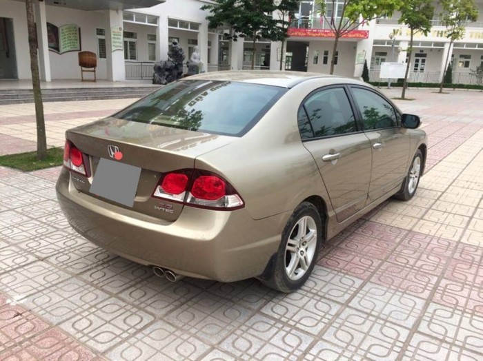 Bán Honda Civic 2.0 tự động 2009 màu vàng kim tuyệt đẹp.
