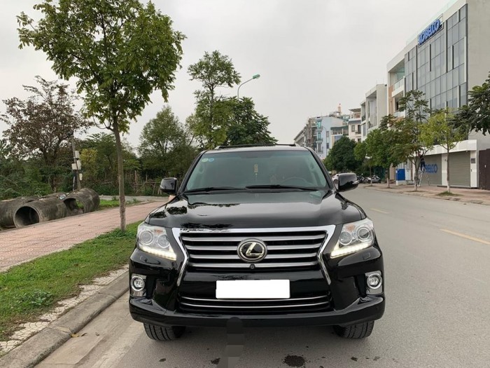 Bán xe Lexus LX570 đời 2012 đk 2013 màu đen cực đẹp