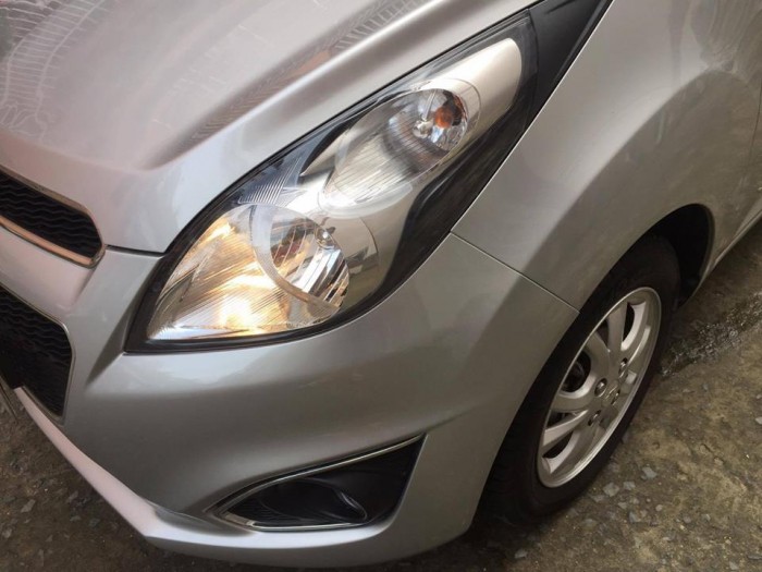 Chevrolet Spark 2016 số tự động màu bạc zin