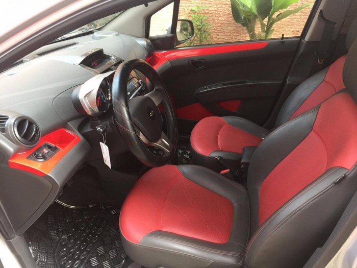 Chevrolet Spark 2016 số tự động màu bạc zin