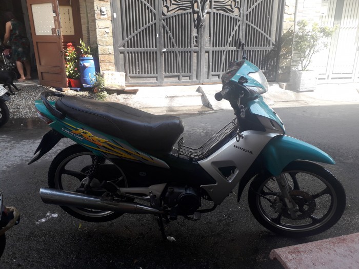 Bán xe wave hàn quốc màu xanh. Bánh mâm