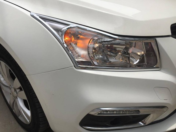 Cần bán xe Chevrolet Cruze Ltz 2016 số tự động màu trắng