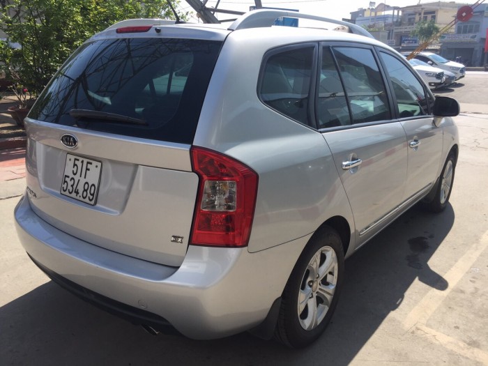 Kia Carens 2015, số sàn, màu bạc, bảo hành hãng