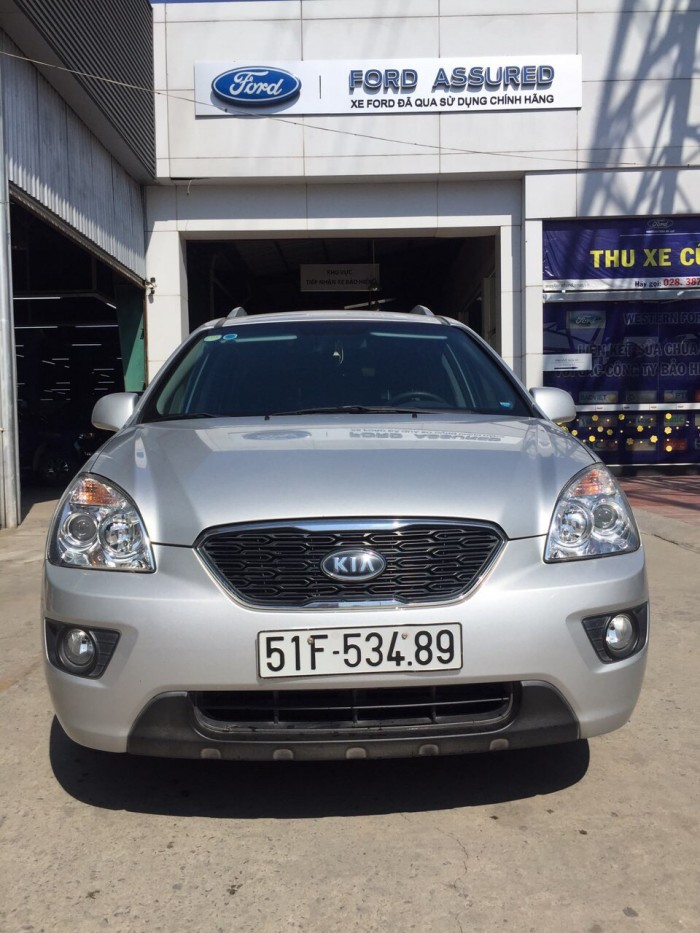 Kia Carens 2015, số sàn, màu bạc, bảo hành hãng