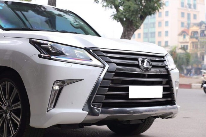 Đi định cư nước ngoài cần bán chuyên cơ mặt đất Lexus lx 570,