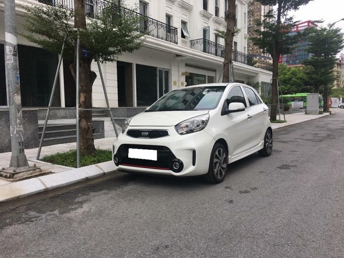 Cần bán xe Kia Morning Si số sàn 2016 màu trắng full option