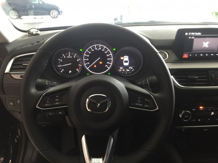 Mazda 6 Premium 2019-Thanh toán 300tr nhận xe-Hỗ trợ hồ sơ vay
