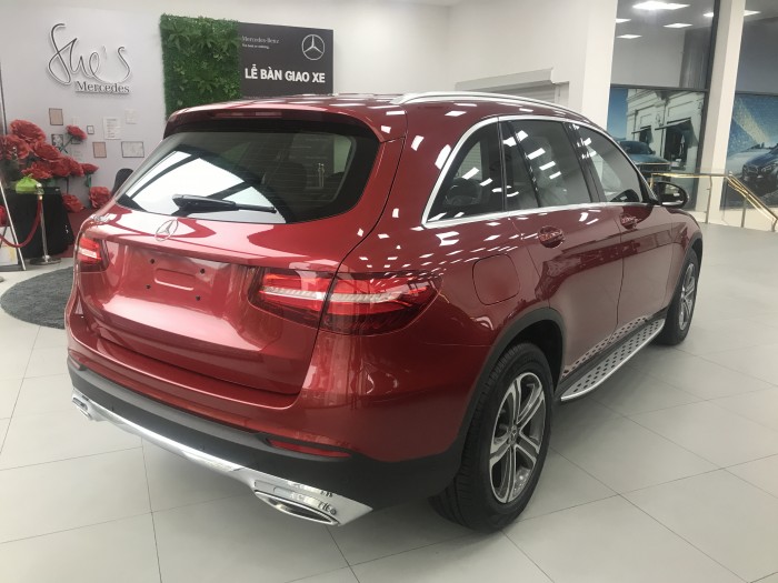 Bán Mercedes GLC200 New 2018-2019, full màu giá tốt giao ngay