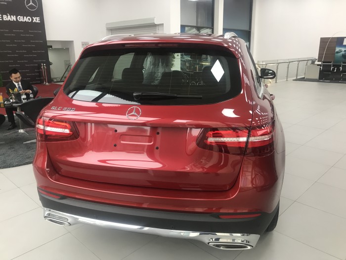 Bán Mercedes GLC200 New 2018-2019, full màu giá tốt giao ngay