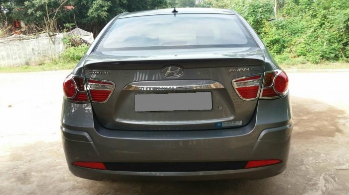 Cần bán xe Huyndai Avante số sàn 2011 màu xám