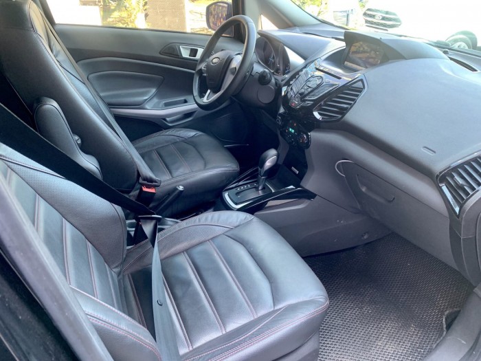 Bán Ford Ecosport sx 2k16 titanium màu đen