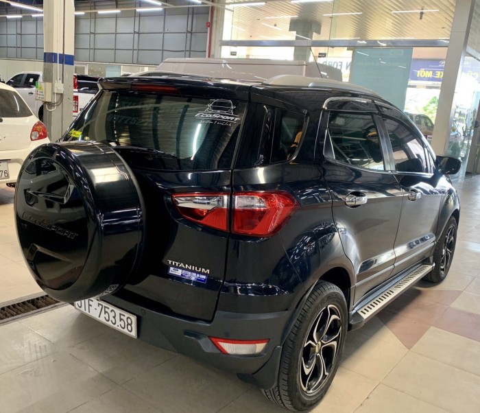 Bán Ford Ecosport sx 2k16 titanium màu đen