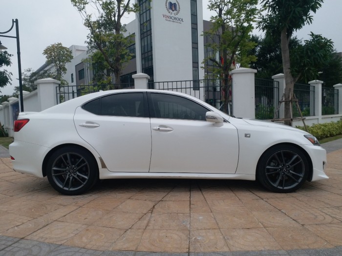 Lexus IS250 Fsport màu trắng Model 2011 đăng ký lần đầu 2012 Biển Hà Nội