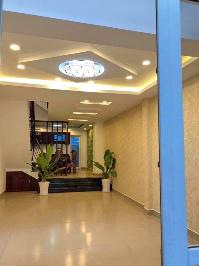 Bán nhà đẹp 5 tầng hẻm oto 502 Huỳnh Tấn Phát P. Bình Thuận Quận 7.
