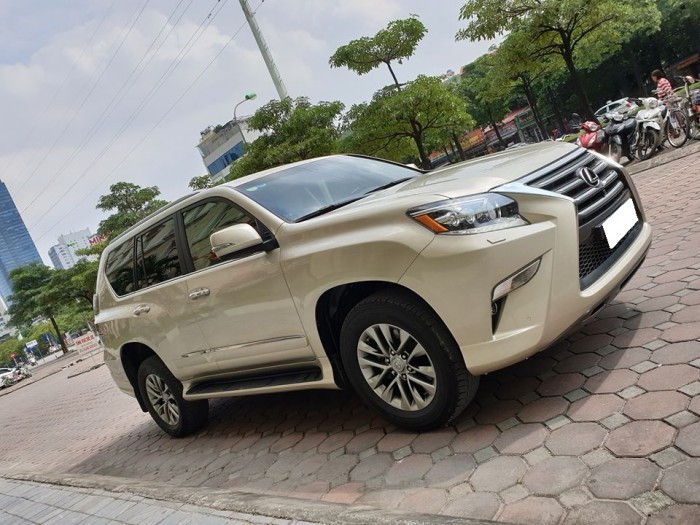Cần tiền bán chiến cơ Gx460, sản xuất 2016, số tự động, nhập nhật