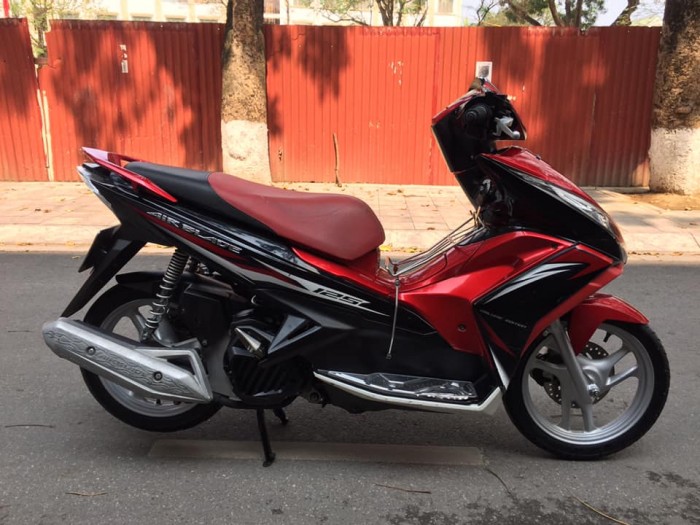 Honda Airblade 125 Fi đỏ đen biển HN nguyên bản