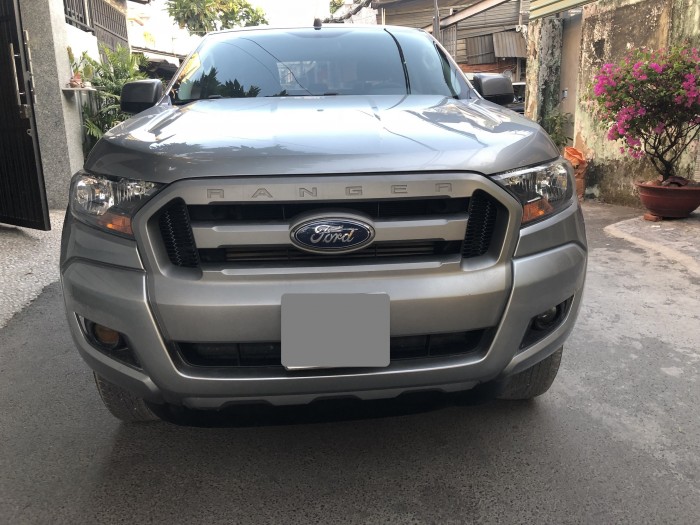 Bán Ford Ranger 2017 xám số sàn Xe đẹp như mới, không một lỗi nhỏ.