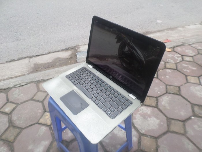 laptop cũ, hp envy 14t-1000 CTO, intel core i5 520m, ram 4gb, vỏ nhôm đẹp1