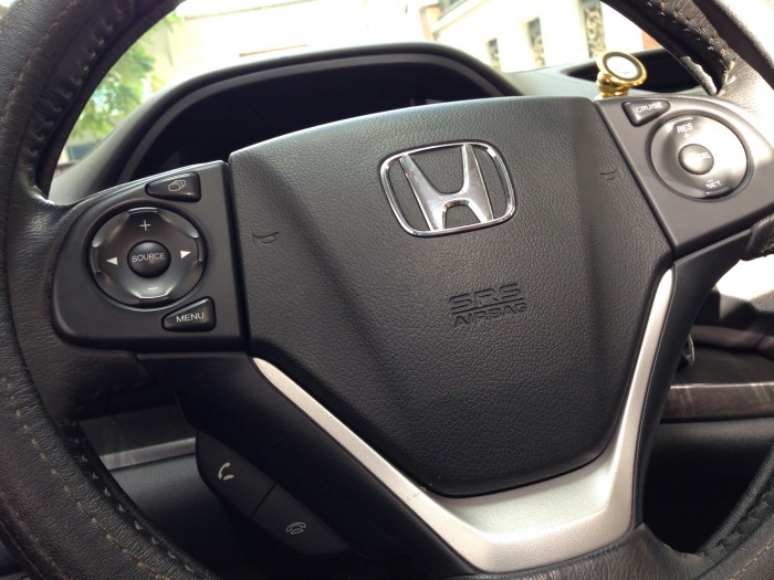 Bán Honda Crv 2.4AT 2015 bản full màu trắng sài kĩ mới 99% bstp