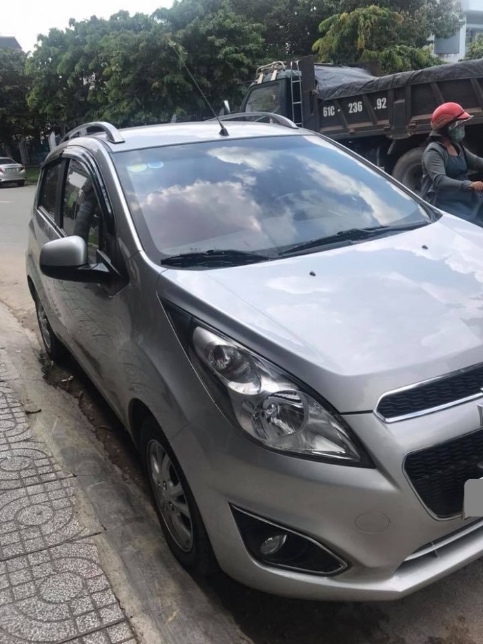 Chevrolet Spark LTZ  2013 tự  động Bạc tuyệt vời, êm ái.