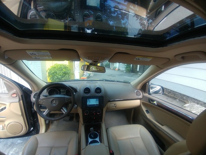 Bán Mercedes GL550 Amg 2007 tự động đen tuyệt đẹp