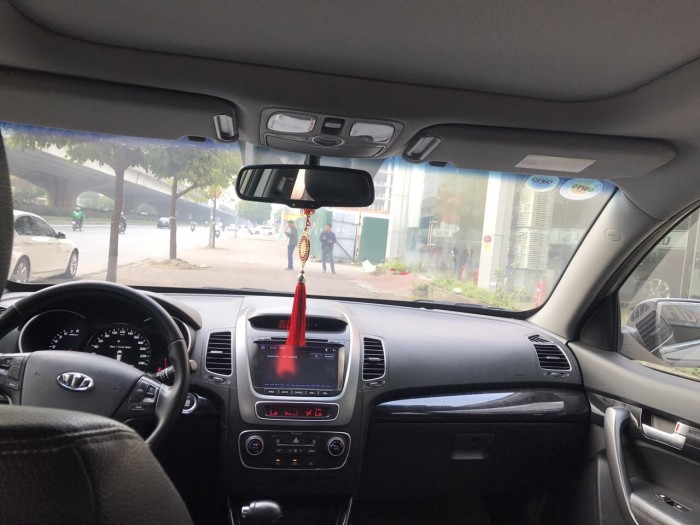 Kia Sorento 2.4AT,màu vàng cát, SX 2015,