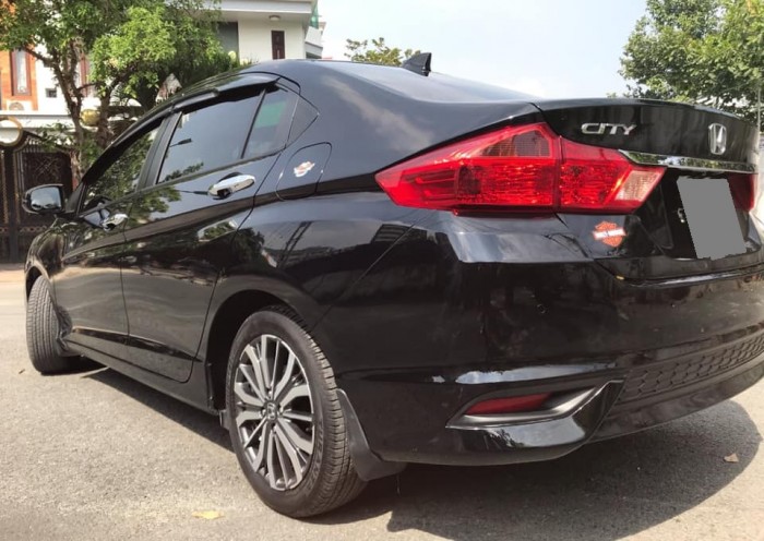 Báp gấp Honda City 2017 đk 2018 tự động đen mới tinh