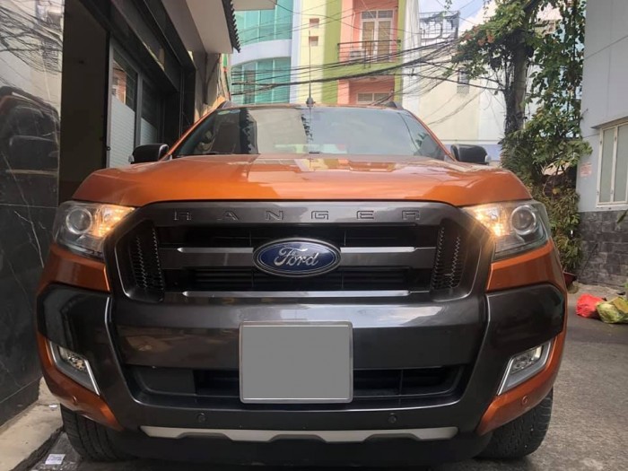 bán Ranger wildtrak 2017 số tự động màu vàng cam