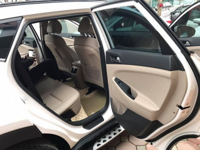 Bán Hyundai Tucson 1.6 tubor sx 2017