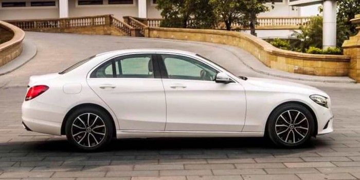 Mercedes C200 2019 - Xe Mới Ra Mắt Siêu Hot - Giao Ngay - Đủ Màu