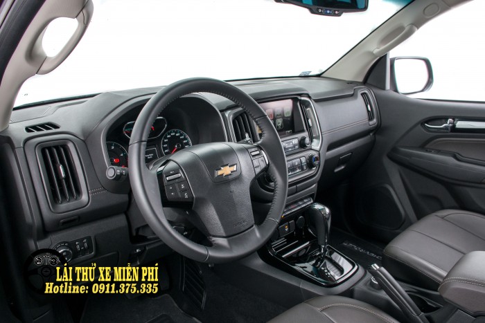 Chevrolet Trailblazer Khuyến mãi lớn, tặng kèm gói PHỤ KIỆN hấp dẫn