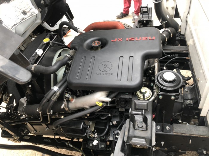Xe tải JAC 2t4 mới EURO IV động cơ ISUZU