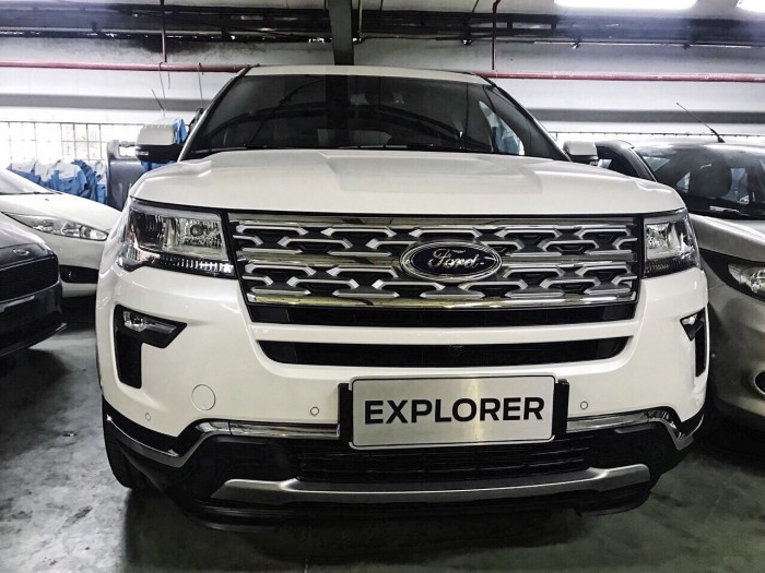 Ford Expolrer, Giá siêu tốt trong tháng ,xe giao trong tháng , đủ màu !